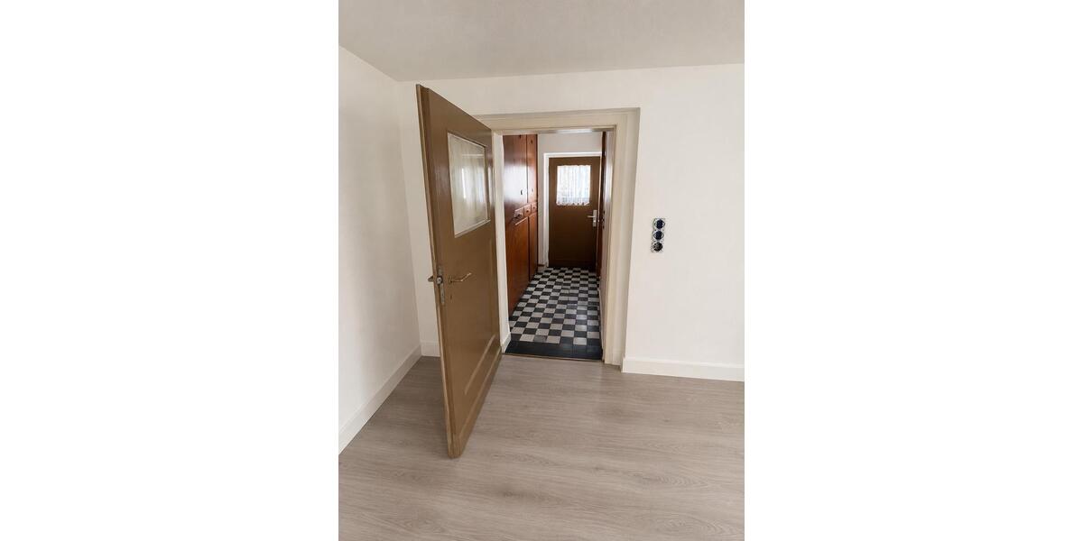 Einfamilienhaus Herdorf - 6 Zimmer, 135 m&sup2;, 1.390&euro; | Angebot:26650100