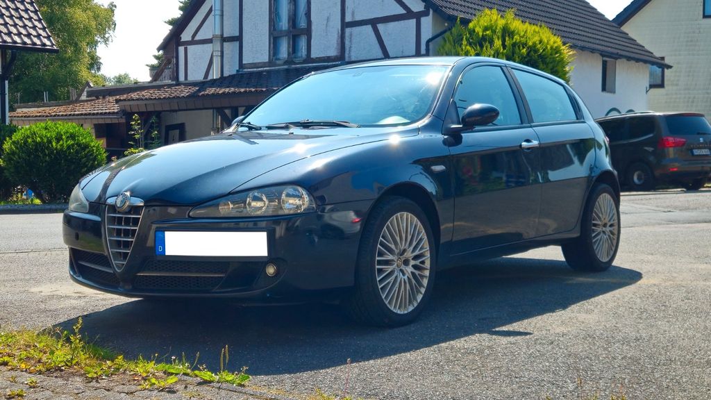 Alfa Romeo 147 257.000 km 1.200 &euro; Fiersbach 57635