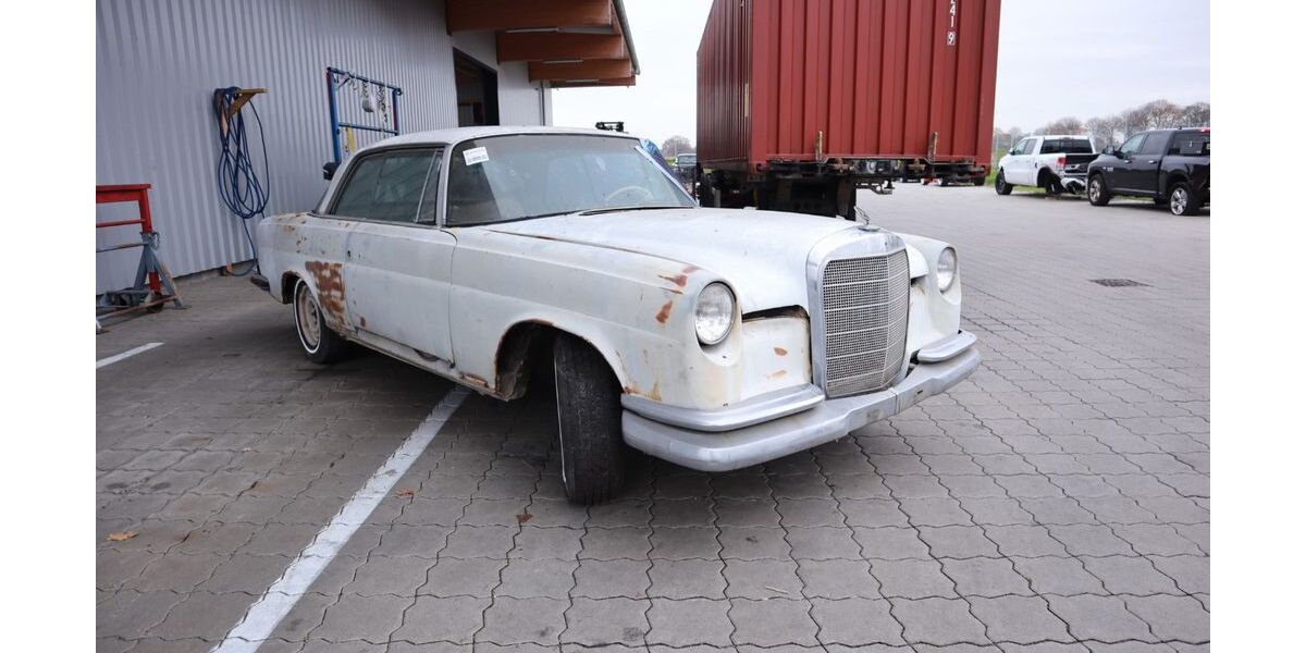 Mercedes-Benz 250 999.999 km 7.500 &euro; Ueckermünde 17373