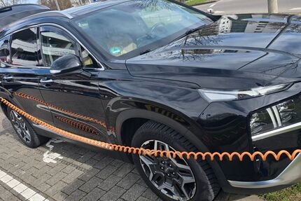 Hyundai SANTA FE 98.000 km 27.800 &euro; Bietigheim-Bissingen 74321