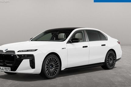 BMW i7 12.813 km 137.495 &euro; München 80939