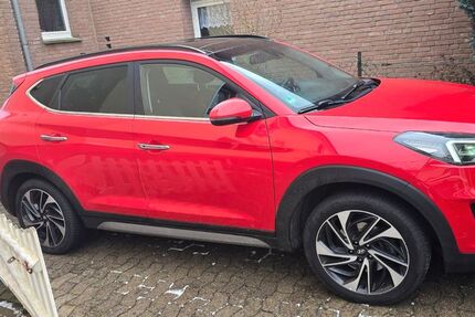 Hyundai TUCSON 98.000 km 18.400 &euro; Bad Oeynhausen 32547