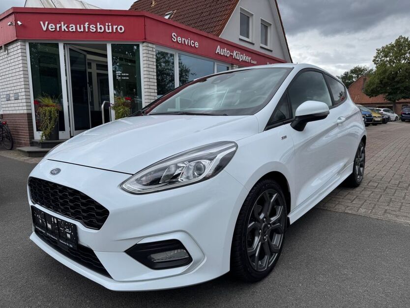 Ford Fiesta 86.000 km 10.900 € Oldenburg 26125