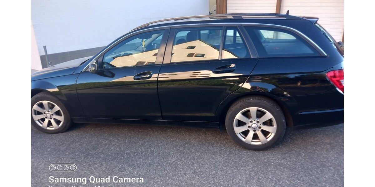 Mercedes-Benz C 200 215.000 km 10.000 &euro; Heroldsberg 90562