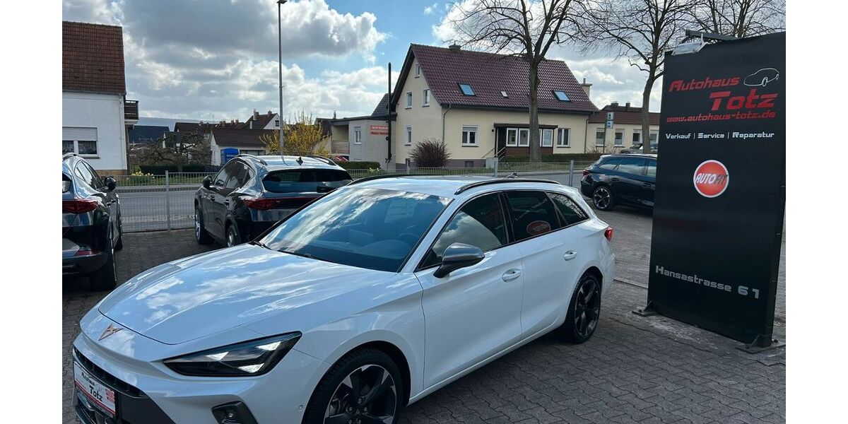 Cupra Leon 24.570 km 30.689 &euro; Höxter - Albaxen 37671
