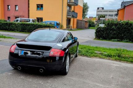 Audi TT 196.000 km 7.500 € Aachen 52070