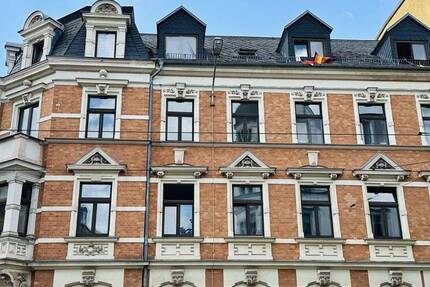 Gut geschnittene 4-Raum-Whg. mit Balkon; Zentrumsnah, vermietet! 4 zimmer