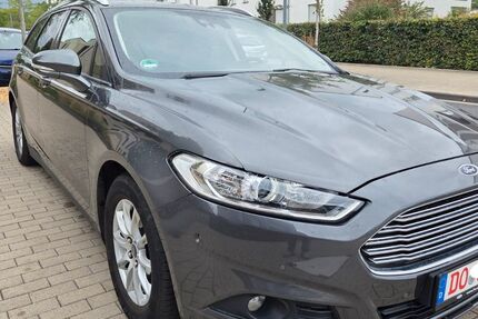 Ford Mondeo 128.747 km 9.790 &euro; Dortmund 44263
