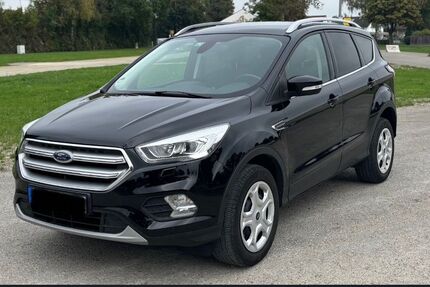 Ford Kuga 94.000 km 15.000 &euro; Geisenfeld 85290