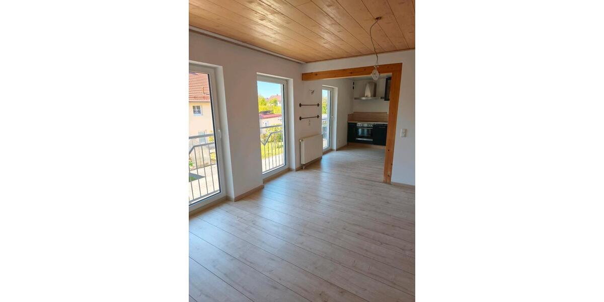 Etagenwohnung Aiterhofen - 3 Zimmer, 70 m&sup2;, 780&euro; | Angebot:26385687