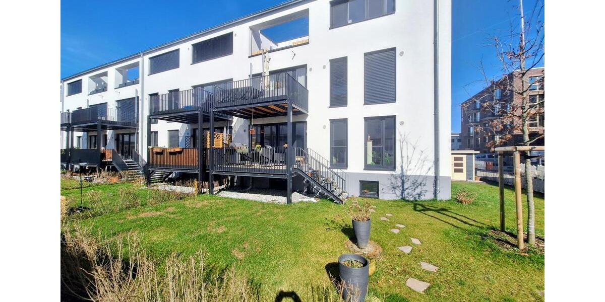 Hochparterre Bremen Häfen - 3 Zimmer, 91 m&sup2;, 459.000&euro; | Angebot:25975953