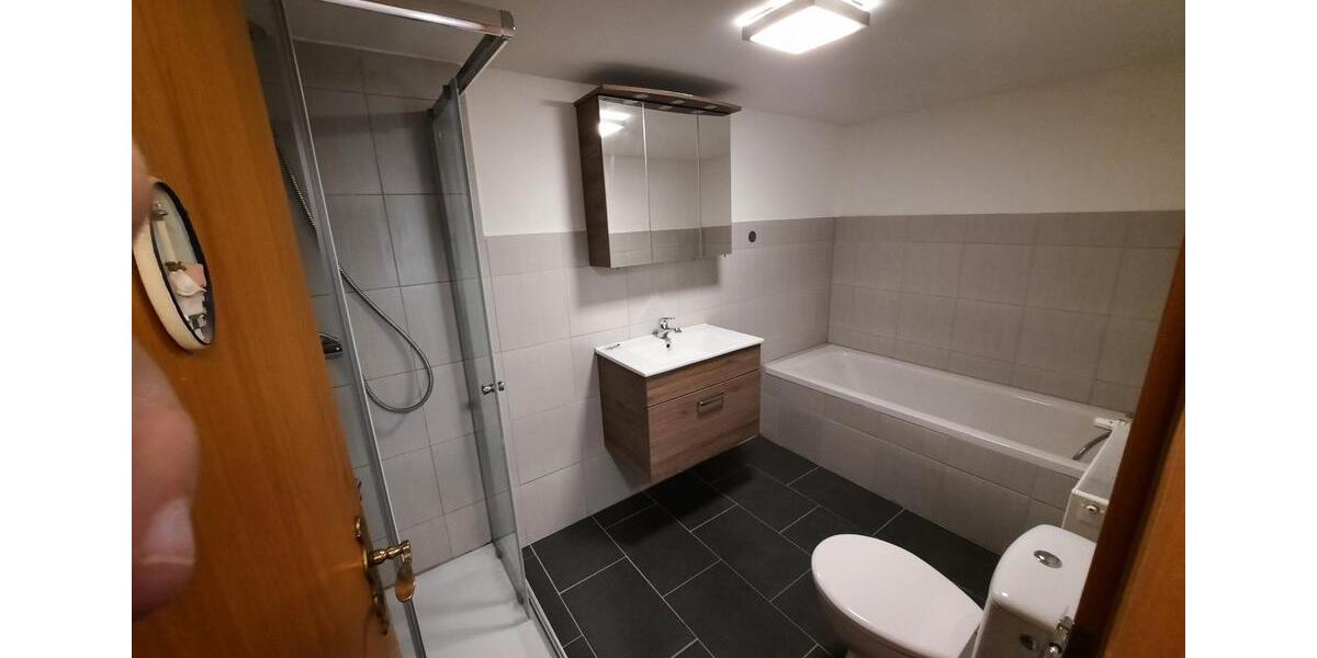 Etagenwohnung Durach - 3 Zimmer, 95 m&sup2;, 1.300&euro; | Angebot:26321397