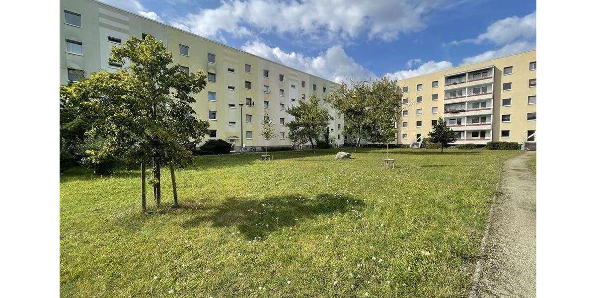 Etagenwohnung Elsterwerda - 3 Zimmer, 63 m&sup2;, 340&euro; | Angebot:26674012