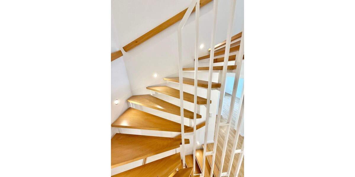 Doppelhaushälfte Düsseldorf Kaiserswerth - 8 Zimmer, 213 m&sup2;, 1.570.000&euro; | Angebot:25728281