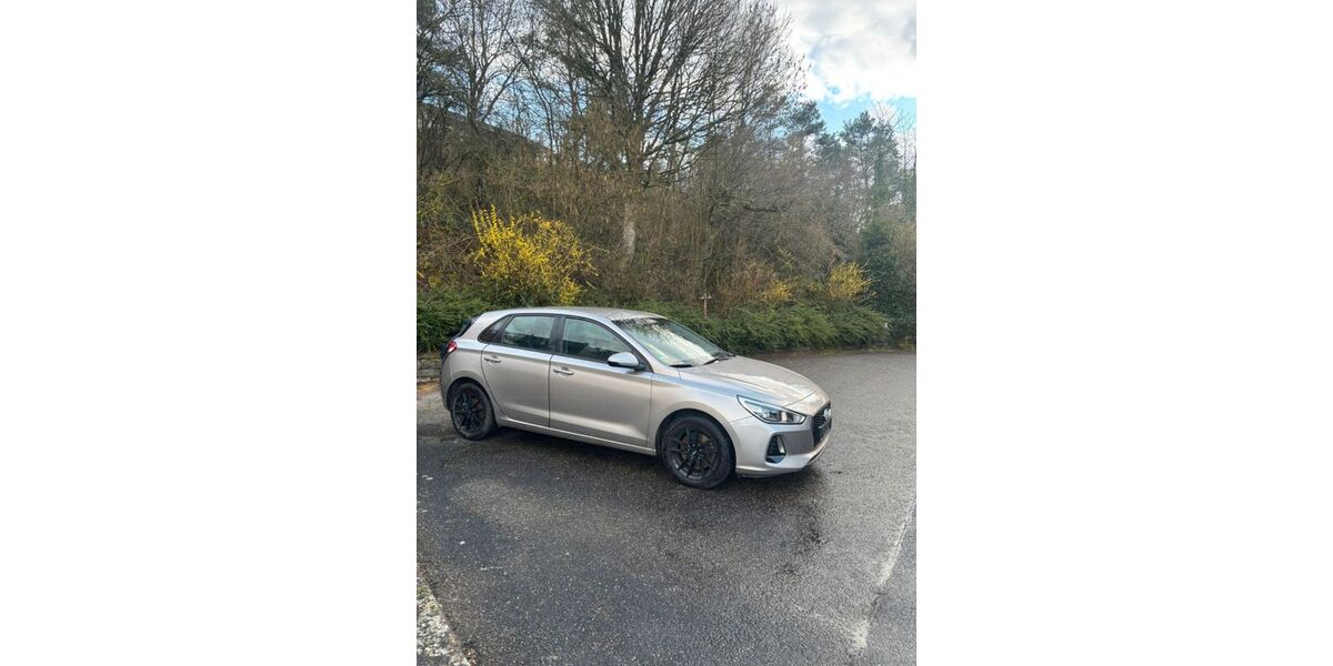 Hyundai i30 40.187 km 14.500 &euro; Elztal 74834