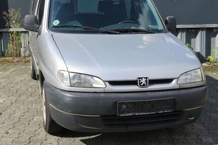 Peugeot Partner 155.000 km 2.700 € Saarbrücken 66117