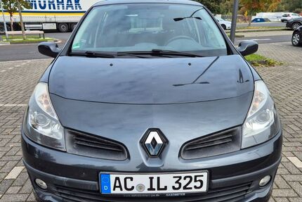 Renault Clio 117.498 km 1.450 &euro; Baesweiler 52499