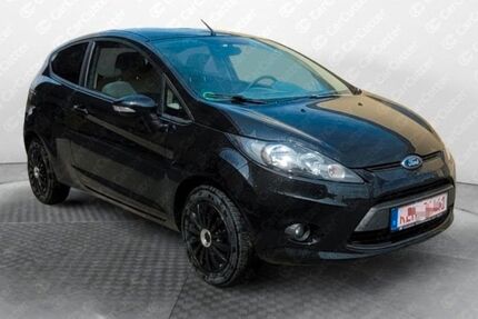 Ford Fiesta 198.600 km 2.590 € Langquaid 84085