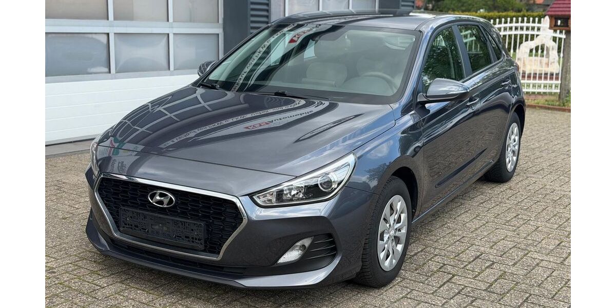 Hyundai i30 180.000 km 7.590 &euro; Bösel 26219