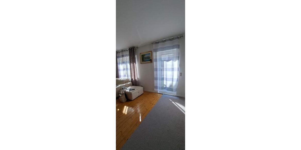 Etagenwohnung Waldrach - 3 Zimmer, 105 m&sup2;, 850&euro; | Angebot:26408066
