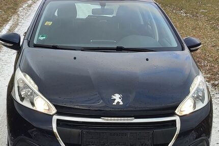 Peugeot 208 37.500 km 6.200 &euro; München 81249