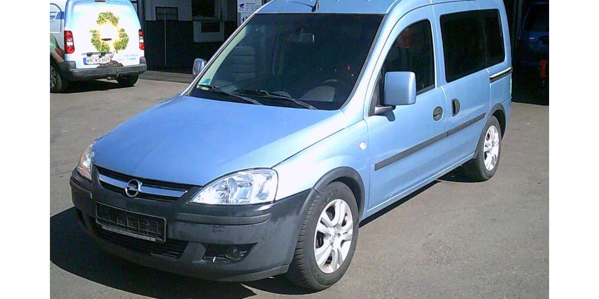 Opel Combo 221.592 km 1.900 &euro; Backnang 71522