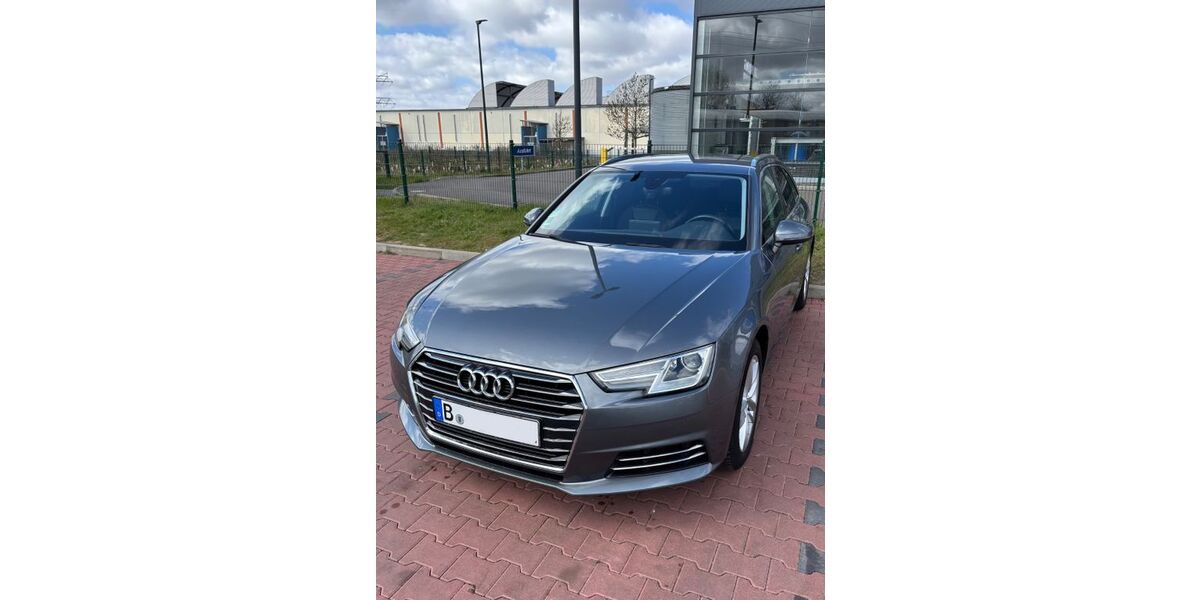 Audi A4 135.000 km 15.395 &euro; Berlin 10437