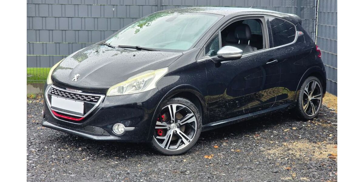 Peugeot 208 123.000 km 4.900 &euro; Dülmen 48249