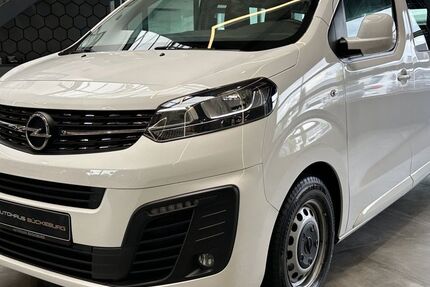 Opel Vivaro 28.500 km 24.900 &euro; Bückeburg 31675