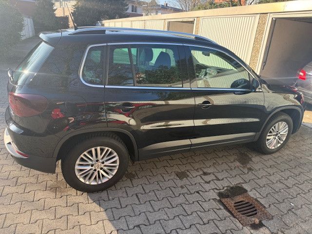 VW Tiguan 99.950 km 11.300 &euro; lübeck 23560