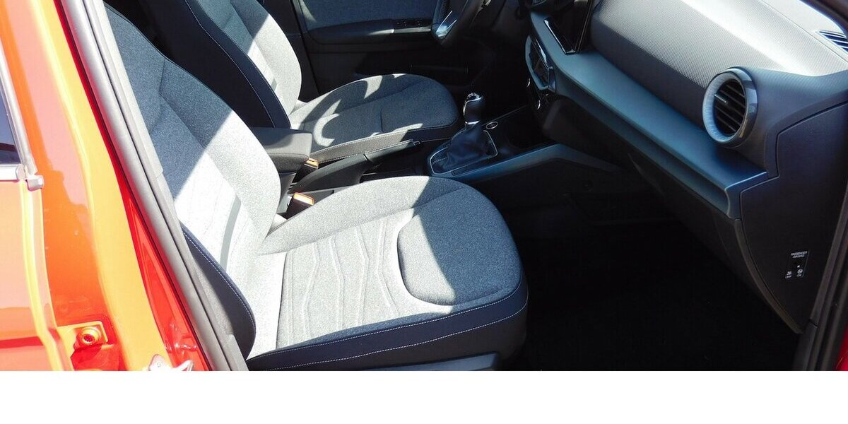 Seat Arona 1.0 X-Perience TSI BMT Navi Klima Alu 25.700 km 17.690 &euro; Vordorf 38533