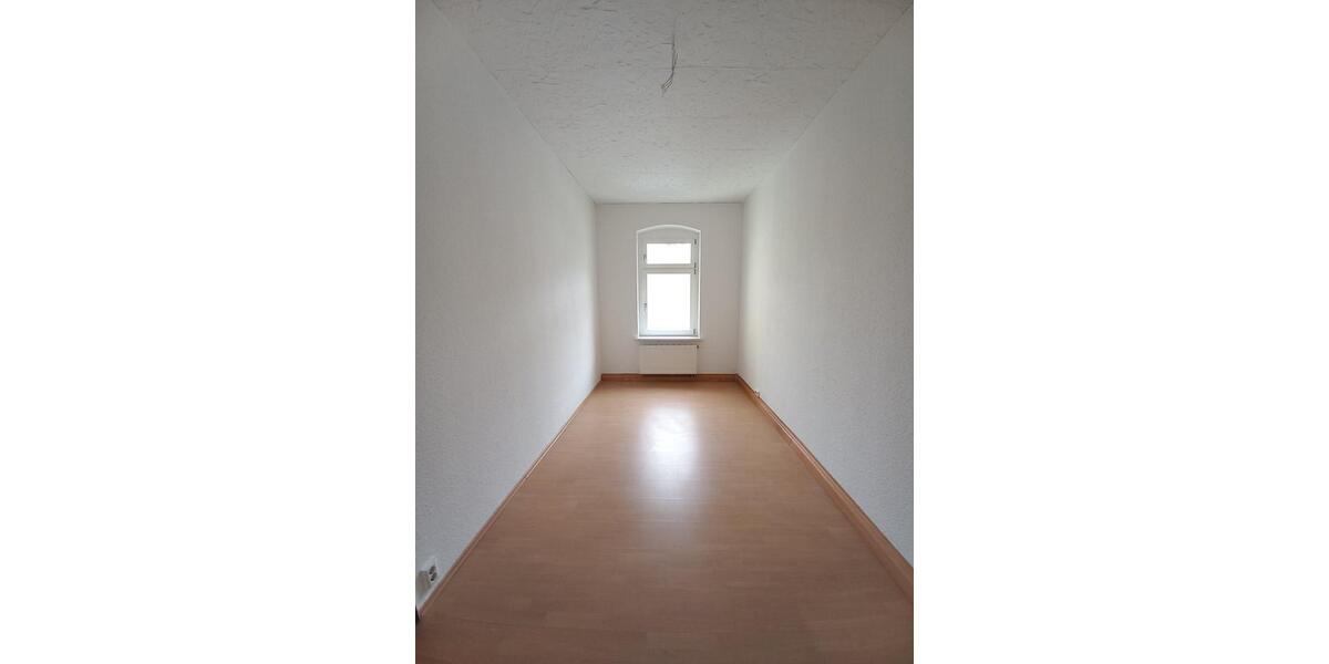 Etagenwohnung Altenburg - 3 Zimmer, 88 m&sup2;, 525&euro; | Angebot:25120870