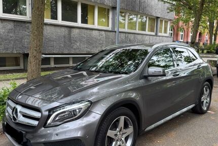 Mercedes-Benz GLA 250 86.600 km 16.600 &euro; Hamburg 22119