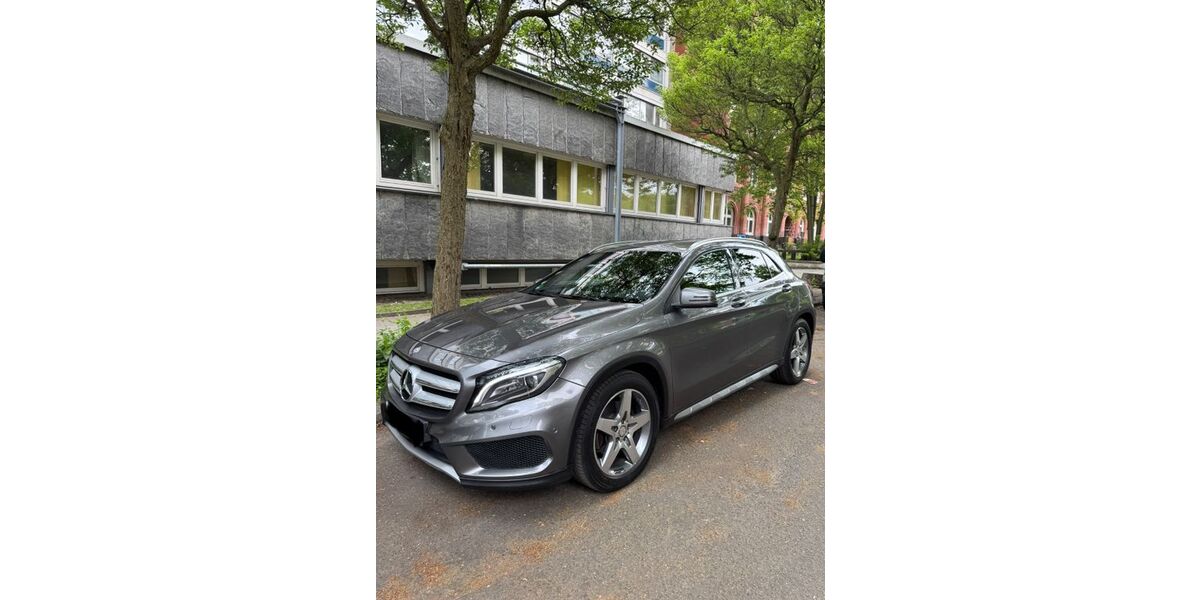 Mercedes-Benz GLA 250 86.600 km 16.600 &euro; Hamburg 22119
