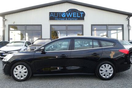 Ford Focus 86.610 km 12.680 € Beckdorf 21643