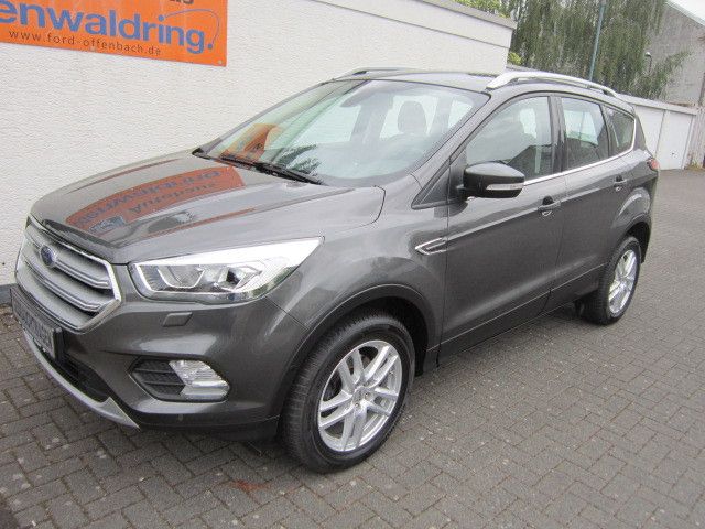 Ford Kuga 95.725 km 12.900 &euro; Offenbach 63069