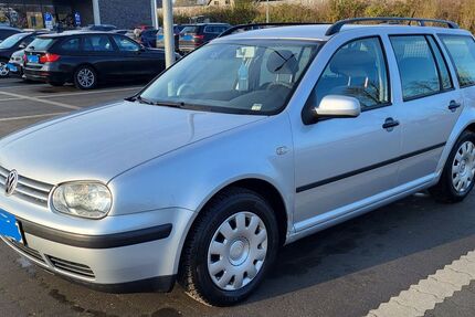 VW Golf 418.000 km 3.100 &euro; Garding 25836
