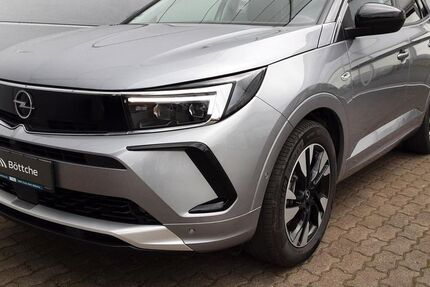 Opel Grandland (X) 13.573 km 31.780 € Altentreptow 17087