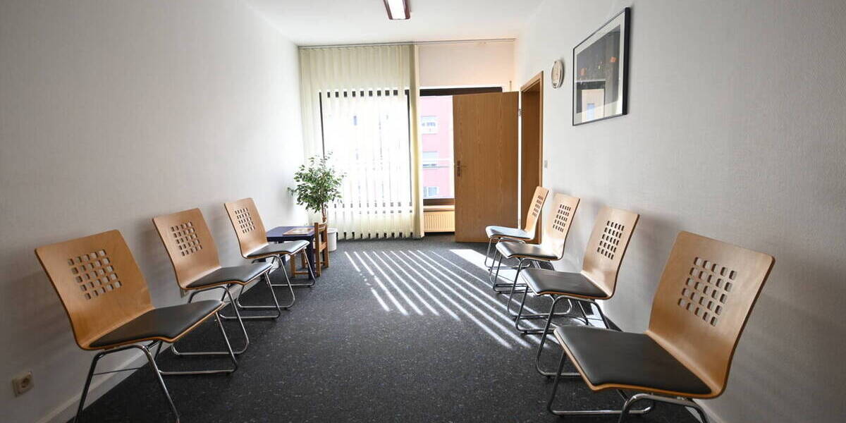 Gewerbeobjekt Neumarkt in der Oberpfalz Neumarkt - 6 Zimmer, 199.000&euro; | Angebot:26154432