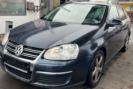 VW Golf 136.000 km 2.450 &euro; Göttingen 37081