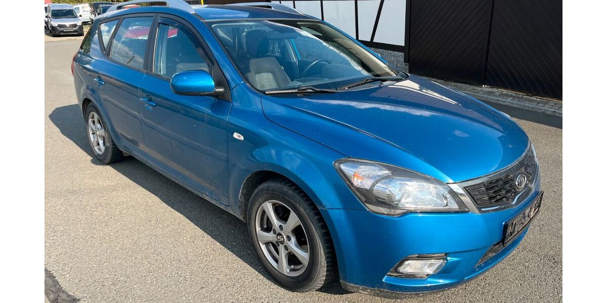 Kia ceed / Ceed 160.000 km 1.650 &euro; Reichenbach/Rotschau 08468