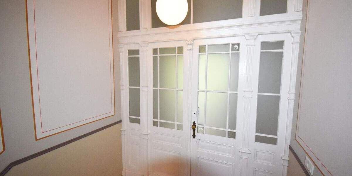 4-Zimmer-Wohnung mit Balkon in Gründerzeitambiente 4 zimmer