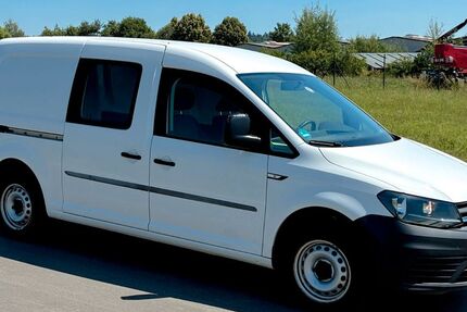 VW Caddy Maxi 122.800 km 11.800 &euro; Aidenbach 94501