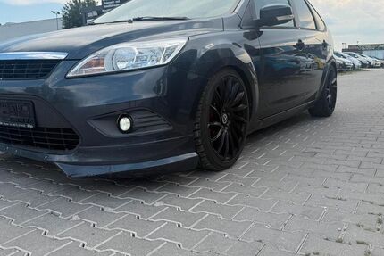 Ford Focus 206.502 km 1.990 &euro; Augsburg 86167