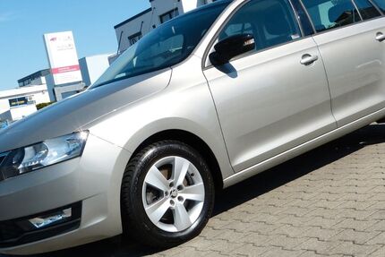 Skoda Rapid 98.000 km 11.990 € Fürth 90763