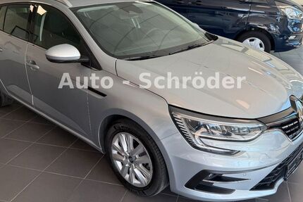Renault Megane E-TECH 43.225 km 17.490 &euro; Geesthacht 21502