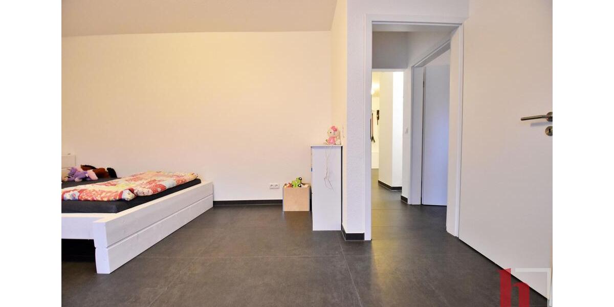 Etagenwohnung Steinfeld (Oldenburg) - 4 Zimmer, 110 m&sup2;, 890&euro; | Angebot:25178711