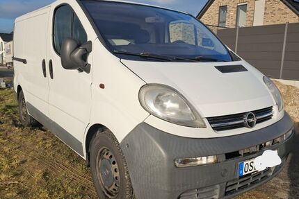 Opel Vivaro 331.607 km 3.999 &euro; Hilter am Teutoburger Wald 49176