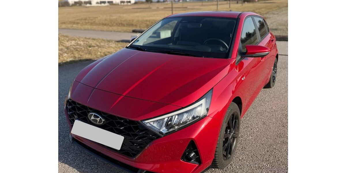 Hyundai i20 8.120 km 16.999 &euro; Feldkirchen 85622