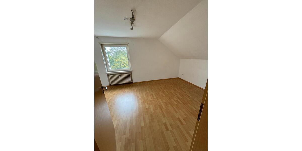 Dachgeschoßwohnung Bünde - 2 Zimmer, 47 m&sup2;, 109.000&euro; | Angebot:26802933